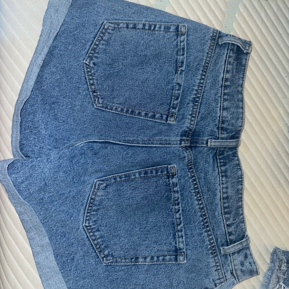 Jean shorts!